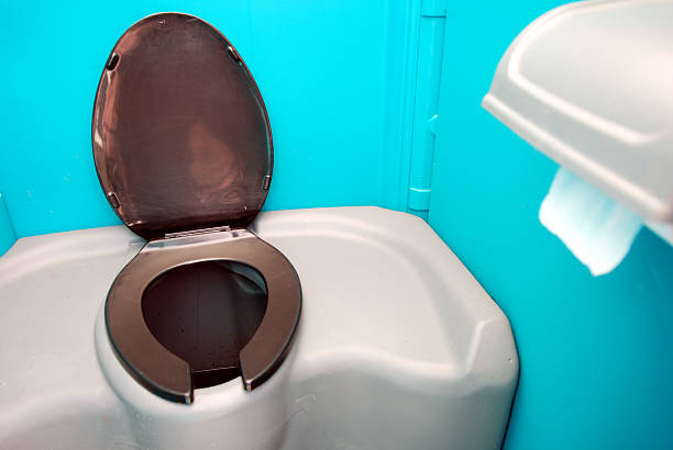 Best Temporary restroom rental  in North Les, AK
